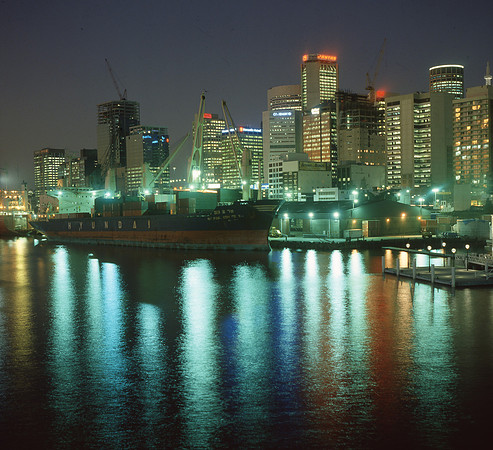 (1)Darling_Harbour_at_night