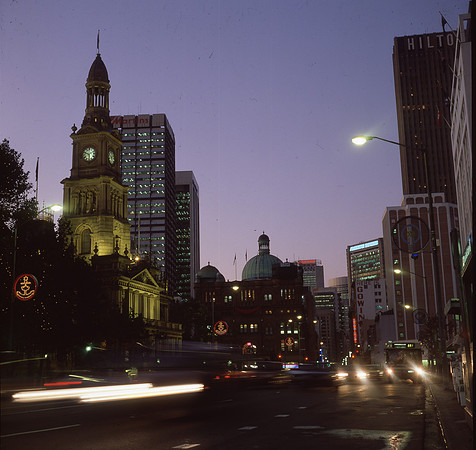 (1)George_Street_Sydney_dusk