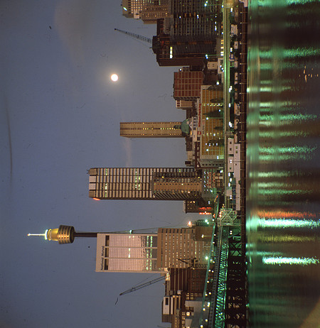 (1)Moonrise_Darling_Harbour