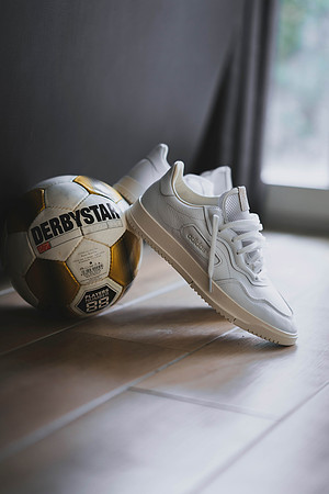 nelson-ndongala-CYWbDo3ggG4-unsplash